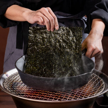 What are Seasoned Seaweed Flakes?